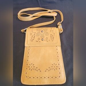 Elegant Tan Vegan Leather Crossbody Bag